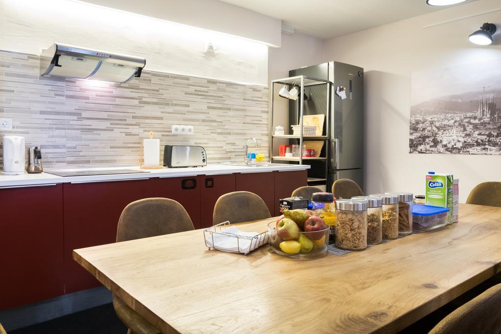 Barcelona & You Hostel Sagrada Familia 外观 照片