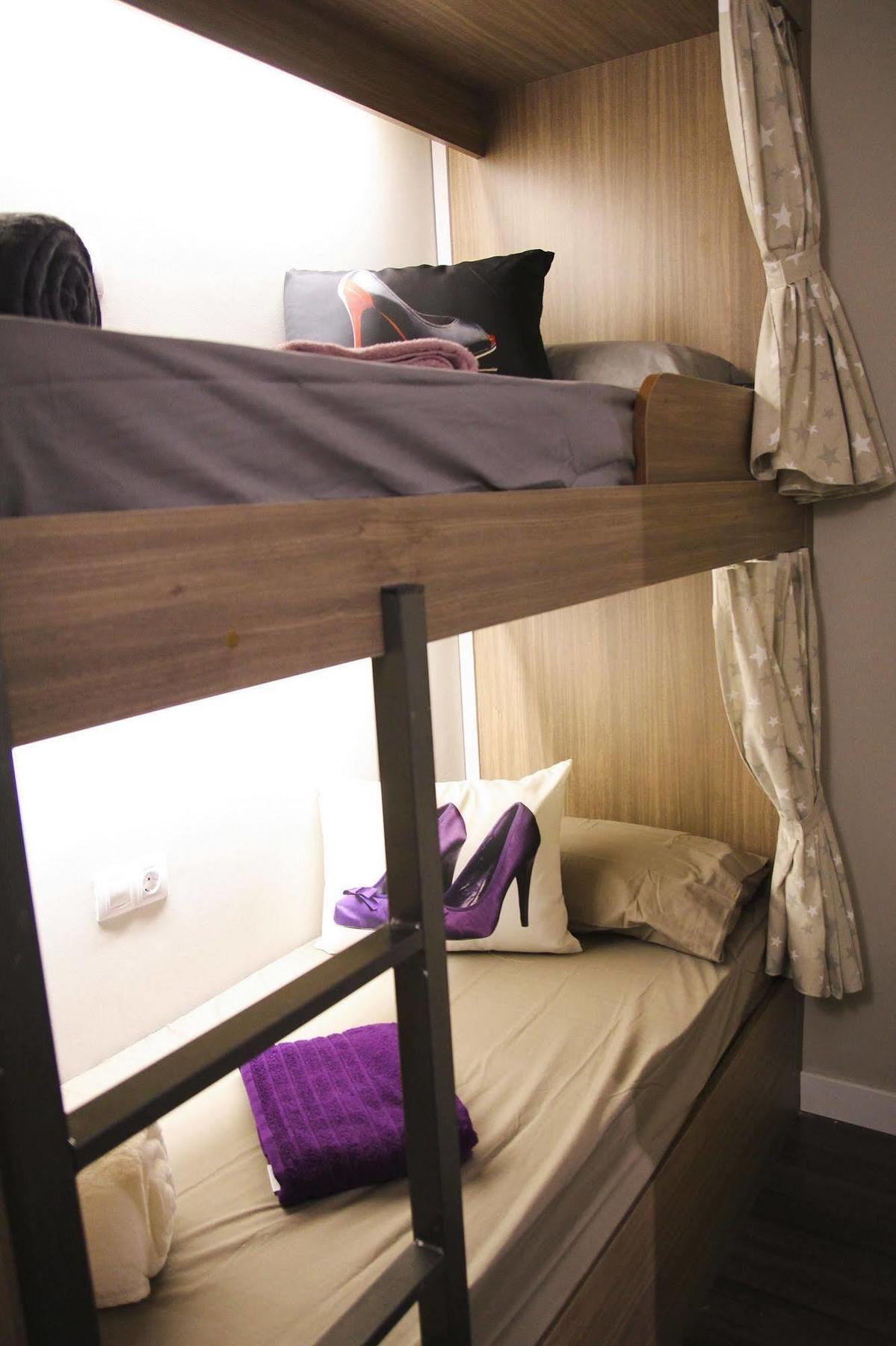 Barcelona & You Hostel Sagrada Familia 外观 照片