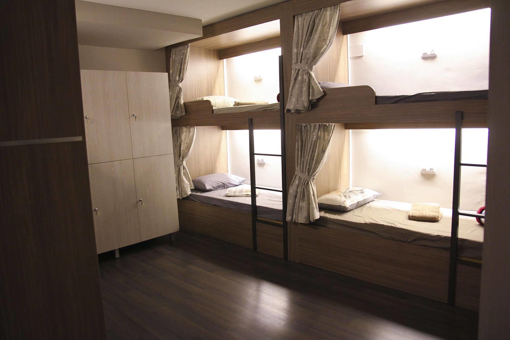 Barcelona & You Hostel Sagrada Familia 外观 照片